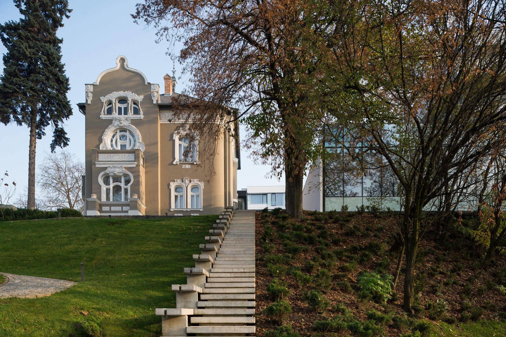 Villa Csonka By Privo Târgu-Mureş Exterior foto